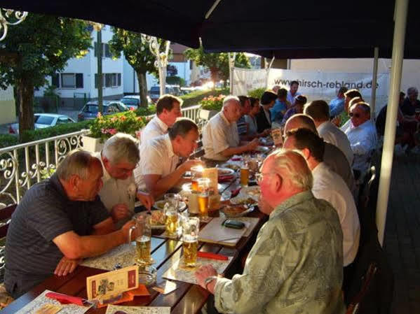 ホテルGasthaus Hirsch バーデン＝バーデン エクステリア 写真